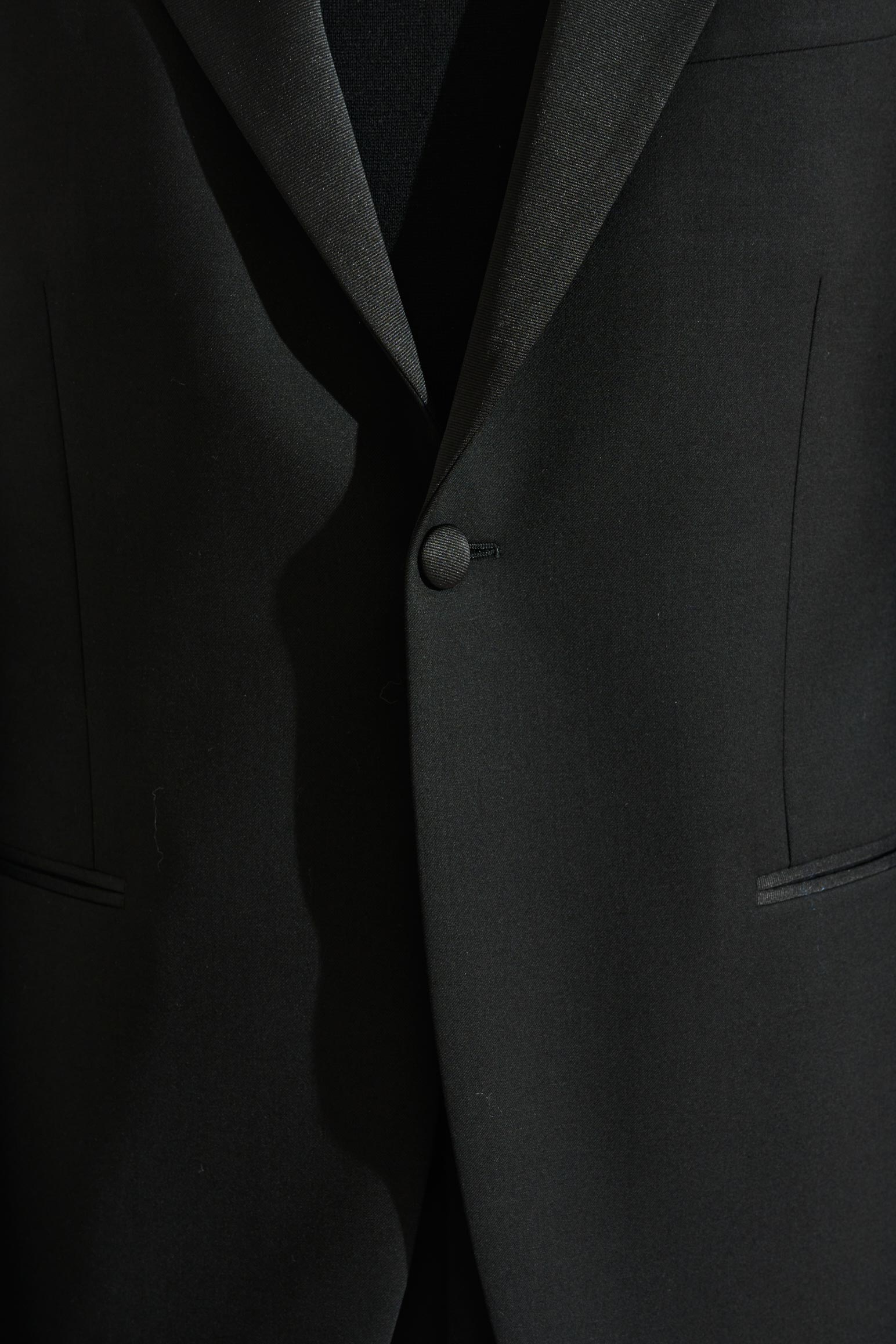 Black Soho Peak Collar Tuxedo New Deluxe — detail 4