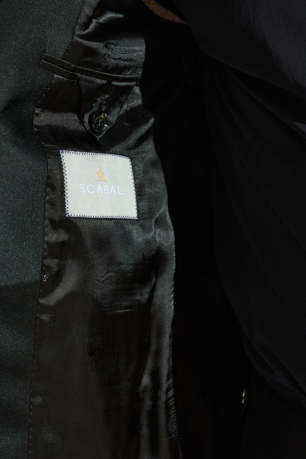Black Soho Tuxedo New Deluxe — detail 4