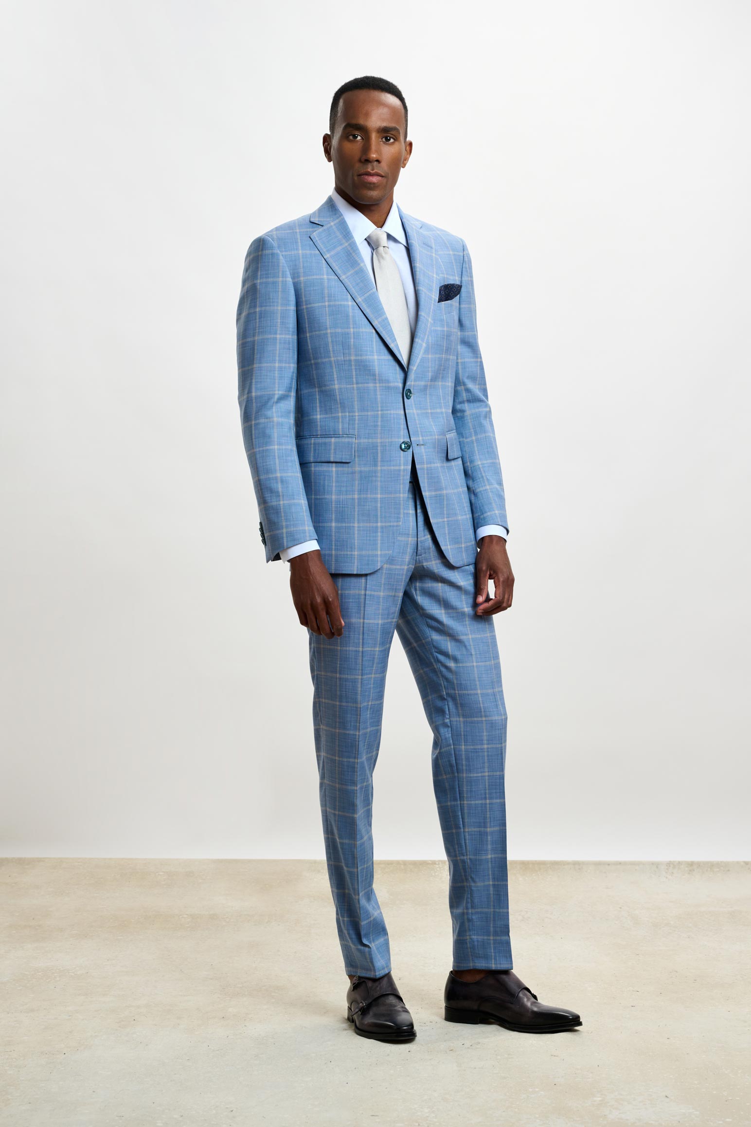 Light Blue Check Soho Suit Sleek — detail 4