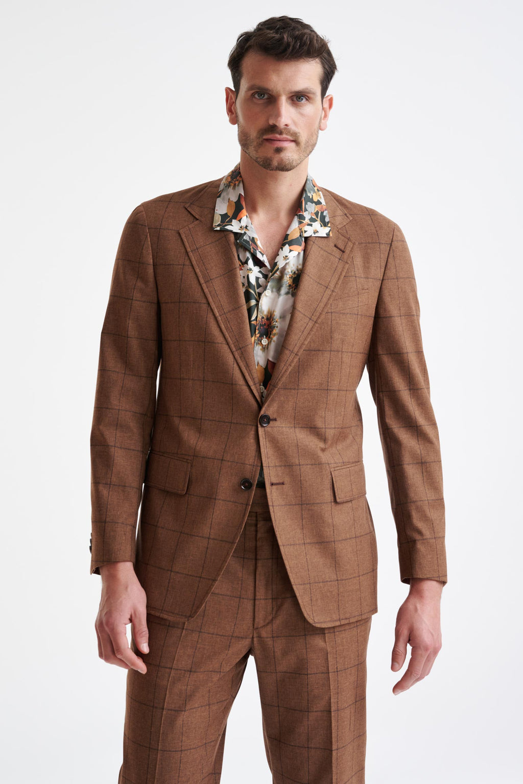 Brown Check Wool & Cotton Silk Kenton Suit Lifestyle — detail 5