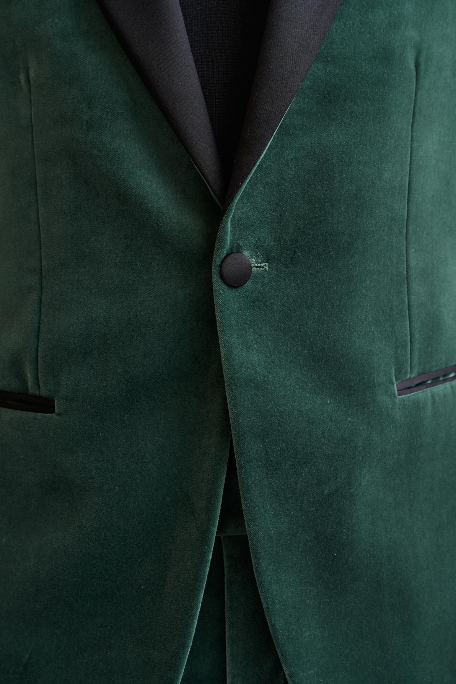 Green Soho Suit Fine Velvet — detail 5