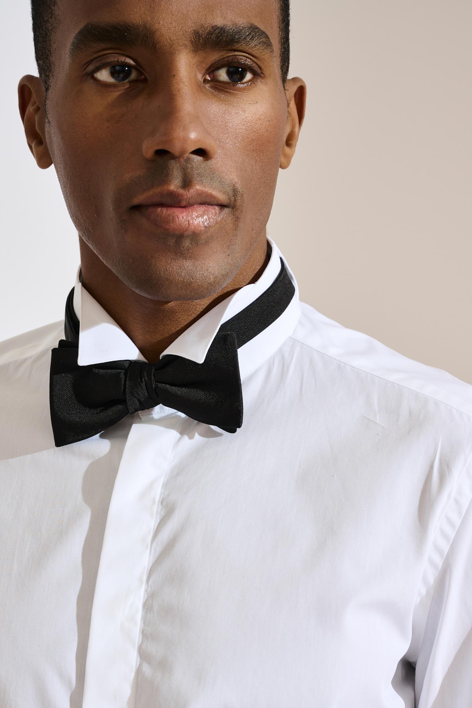 White Poplin Formal Shirt — detail 1